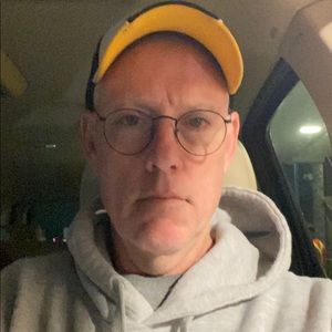 Meet your Posher, Robert